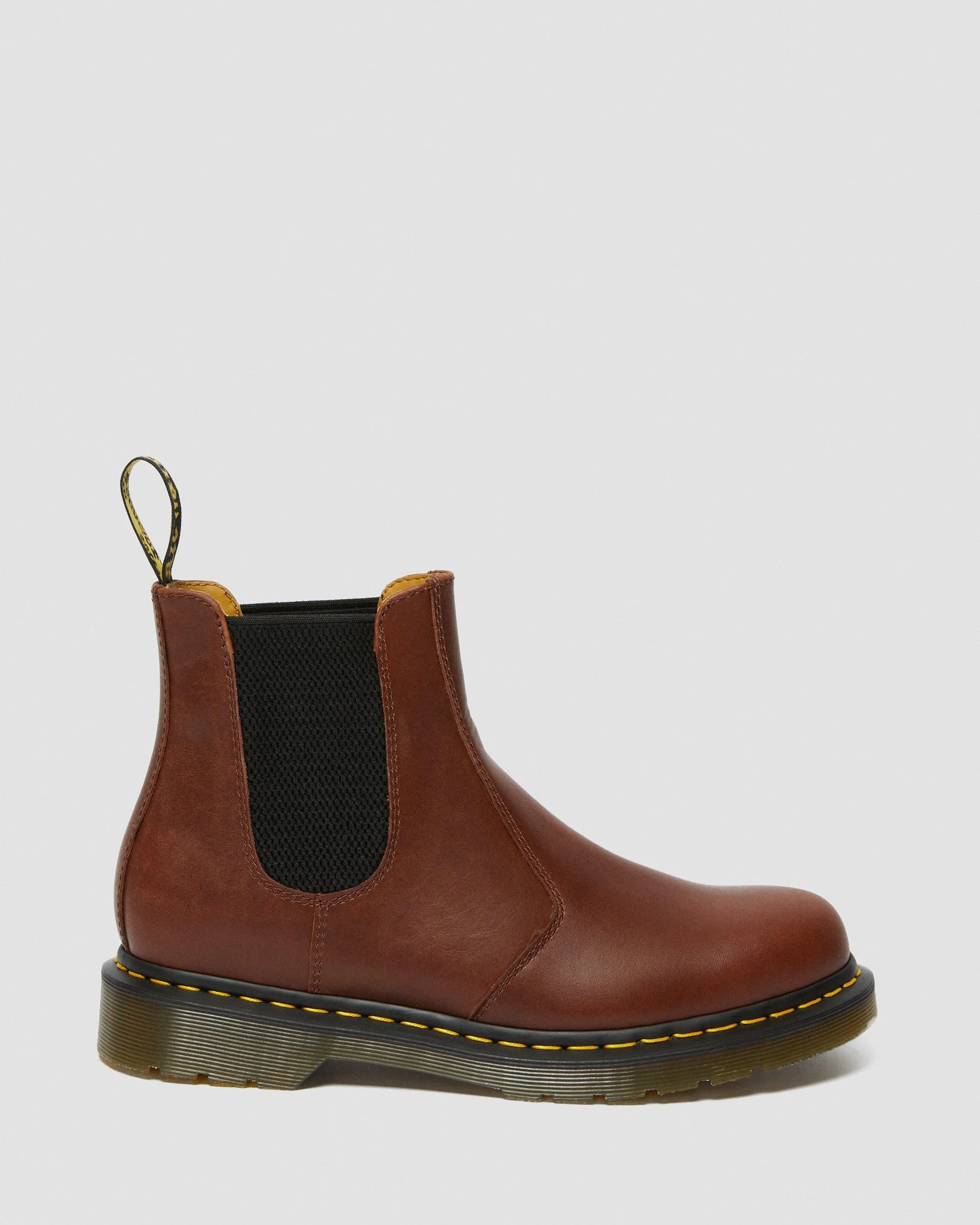 2976 Classico Leather Chelsea Boots