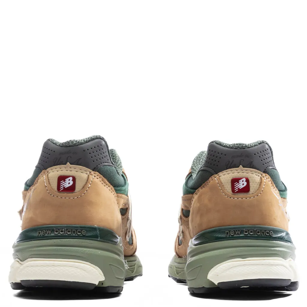 990v3 - Tan/Green