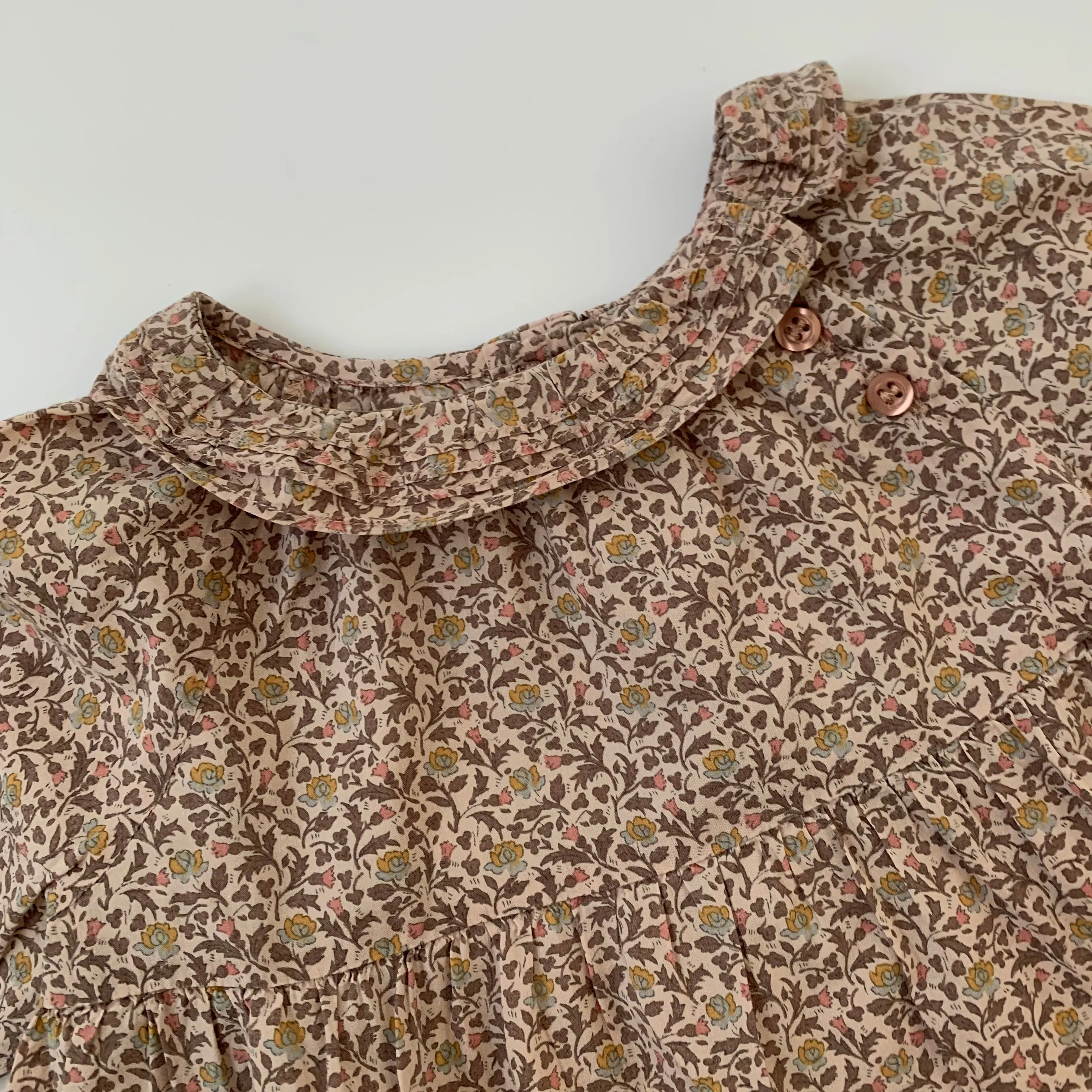 Bonpoint Liberty Print Blouse With Frill Collar & Slant Buttons: 18 Months