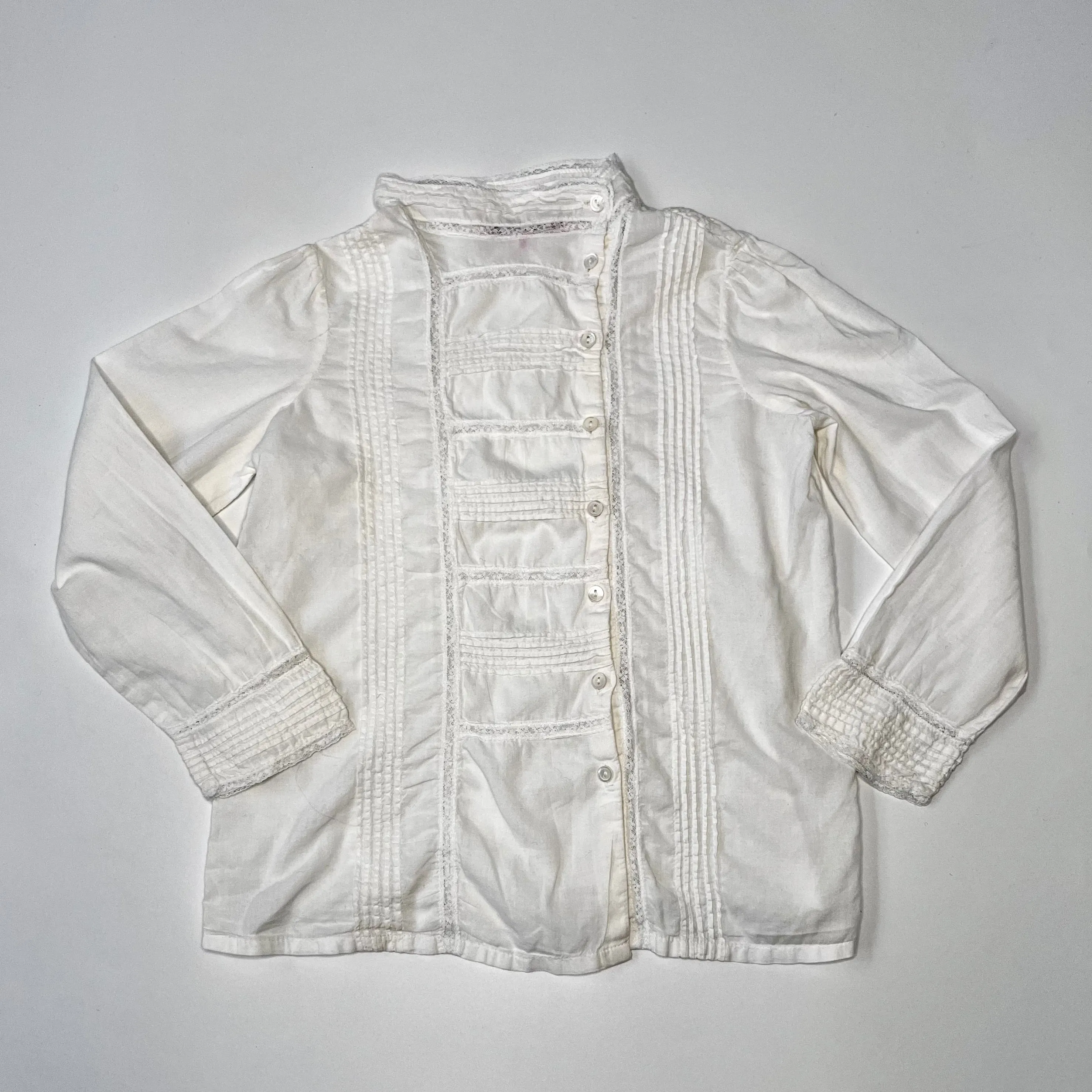 Bonpoint White Cotton Pintuck Blouse With Lace Trim: 6 Years