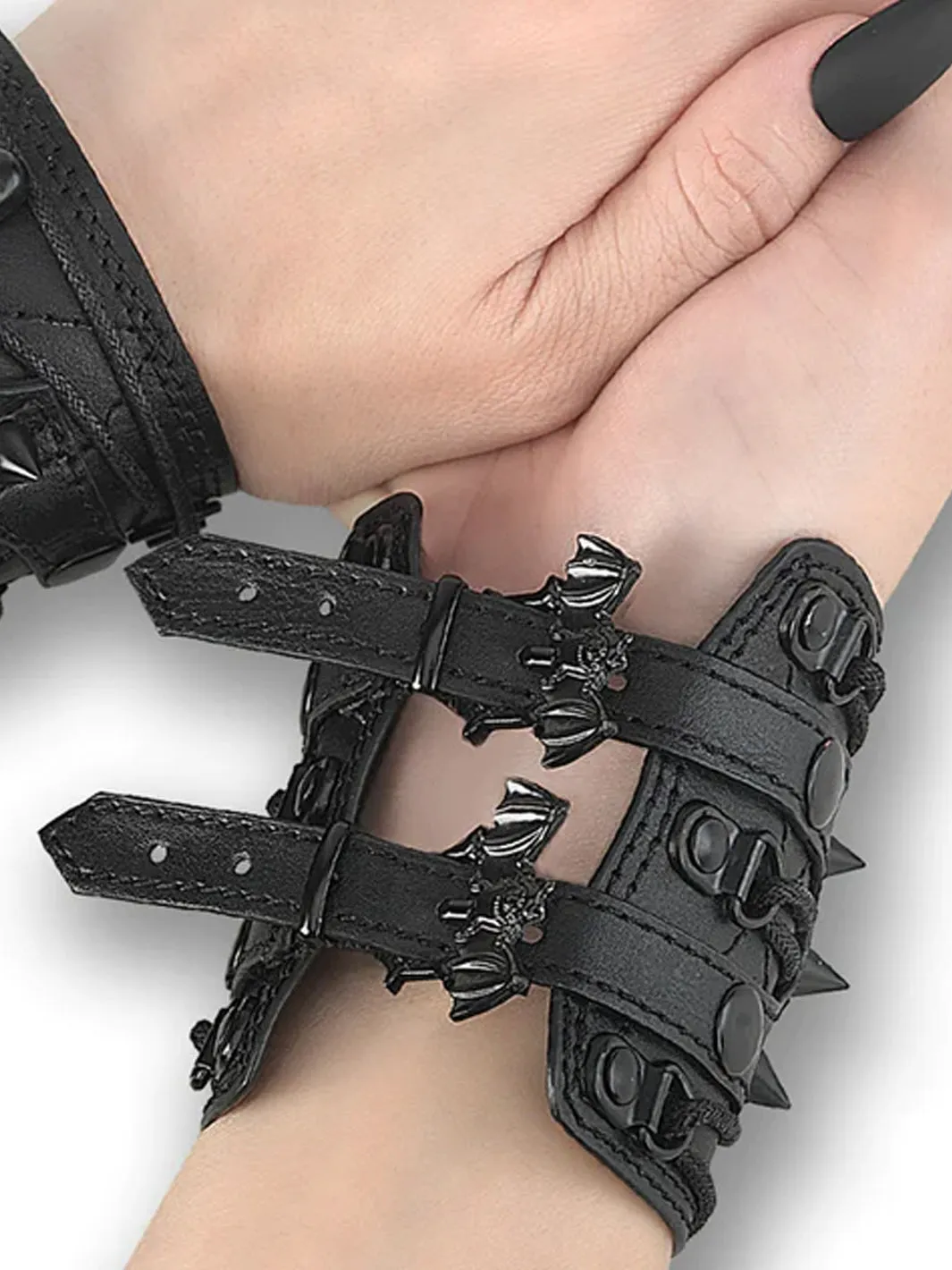 DA-406 SPIKED WRIST CUFFS  PRE ORDER 