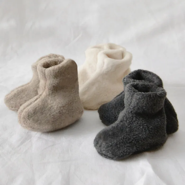 Makié Baby Fleece Booties Beige