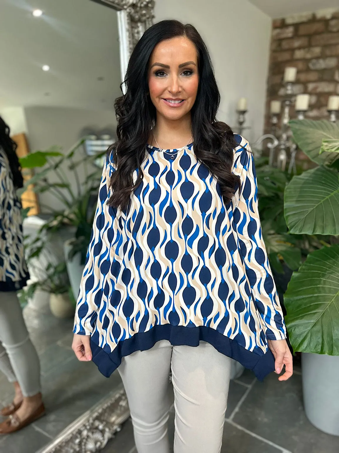 Navy Crepe Hem Swirl Top Sam