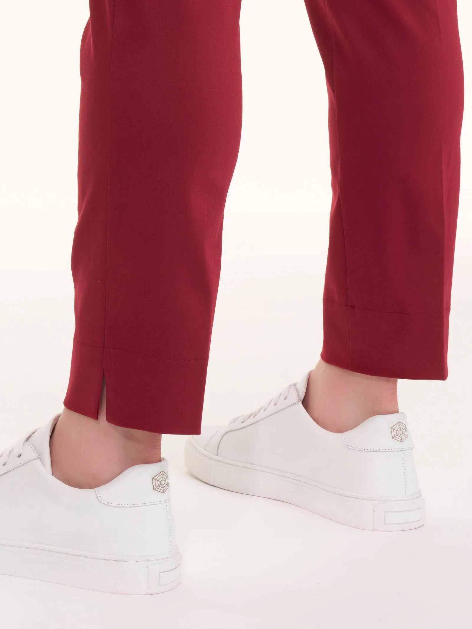 Pantalone a sigaretta in Satin Power - Tibetan Red