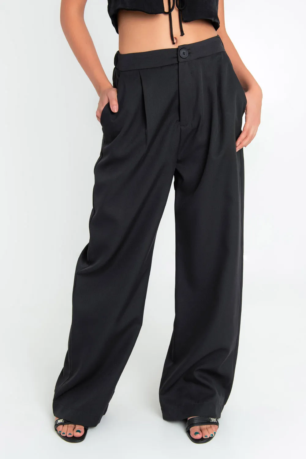 Pantalón wide leg cintura alta con pinzas