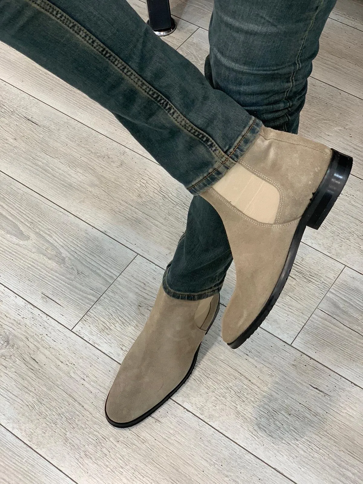 Suade Leather Chelsea Boots Cream