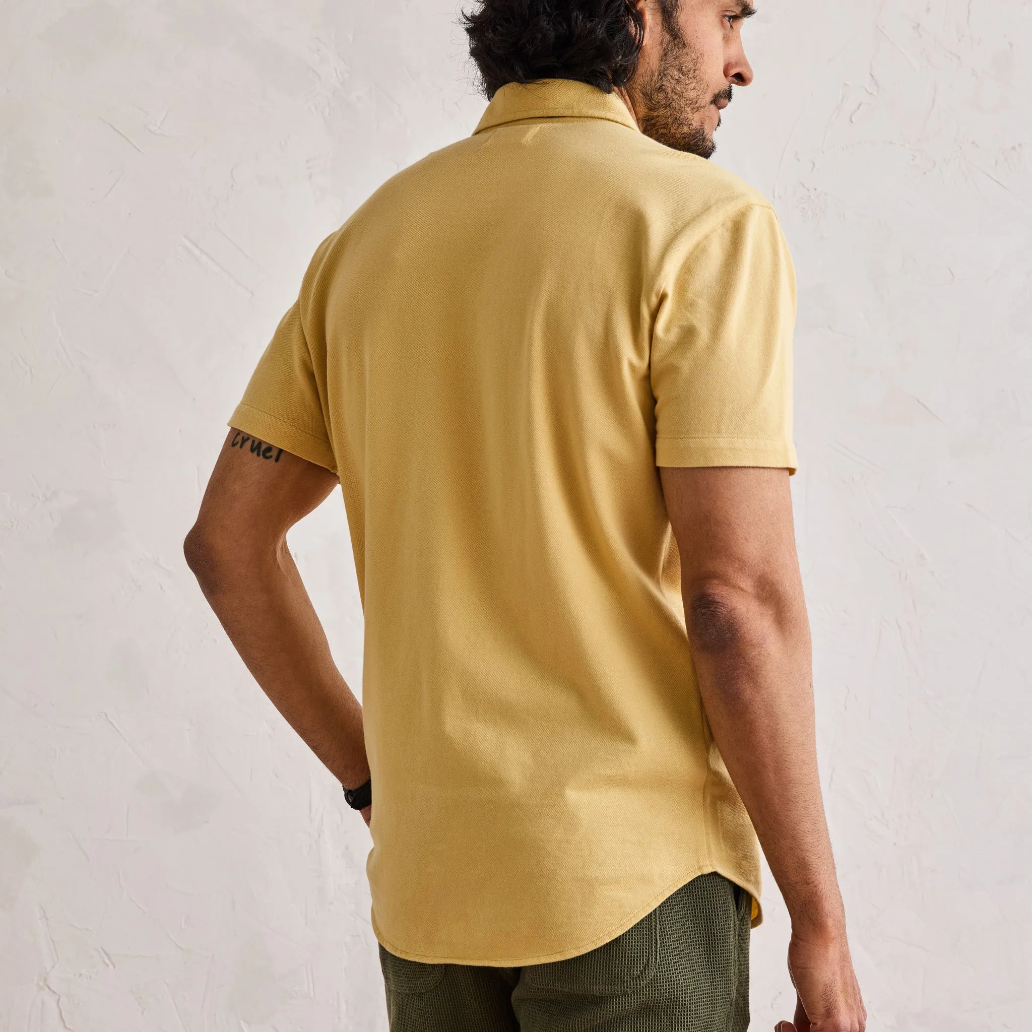 The Short Sleeve California in Oak Pique