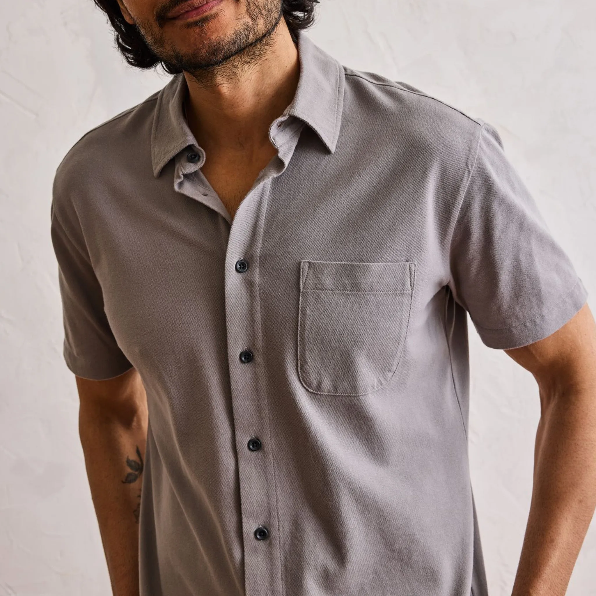 The Short Sleeve California in Steeple Grey Pique