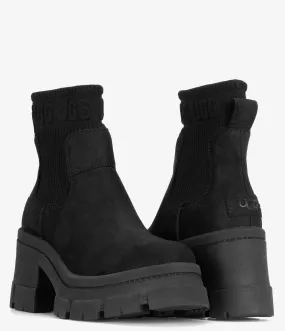 UGG Brooklyn Chelsea Boots