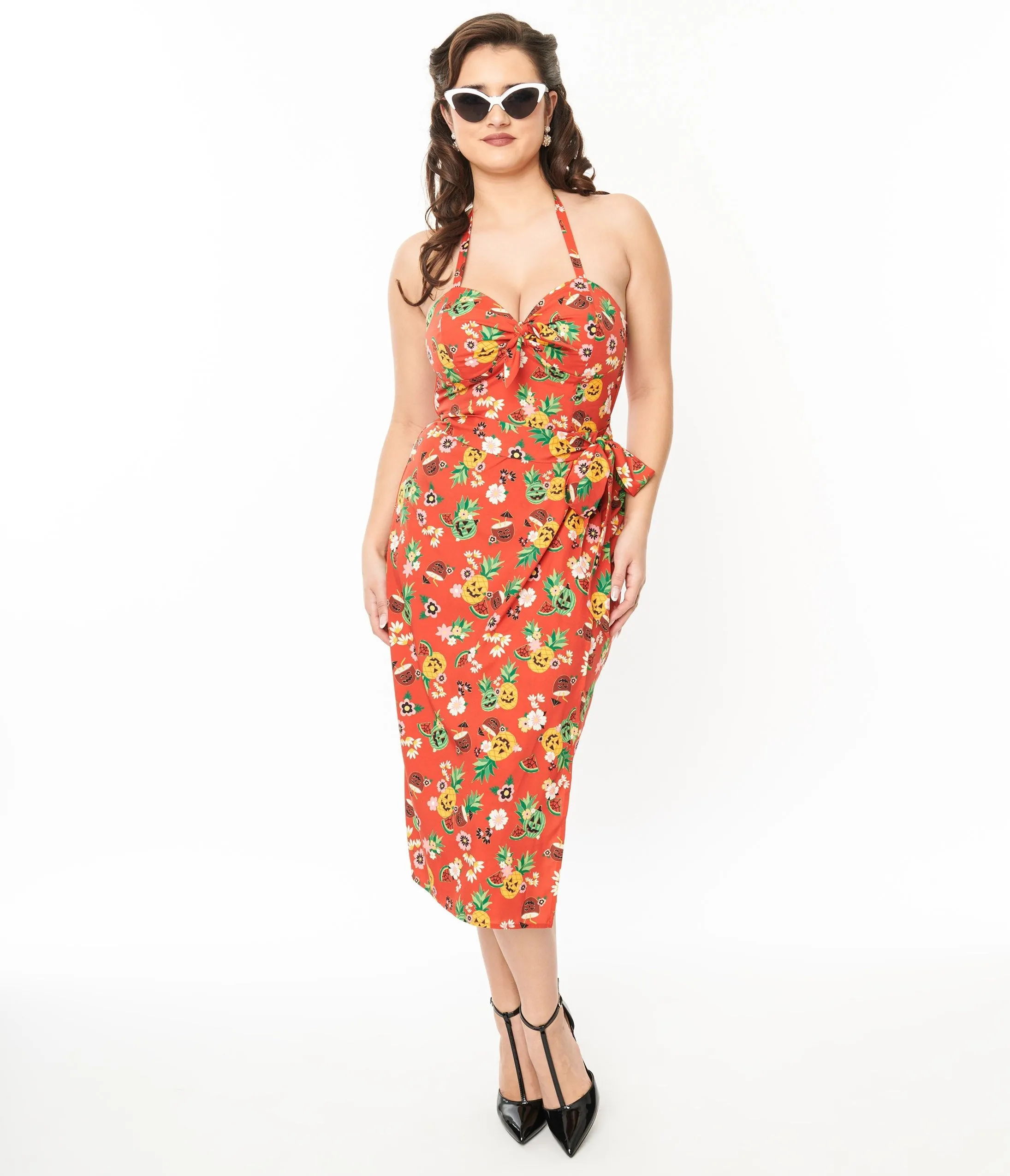 Unique Vintage 1950s Rust & June-O-Ween Fruit Print Leilani Sarong Dress