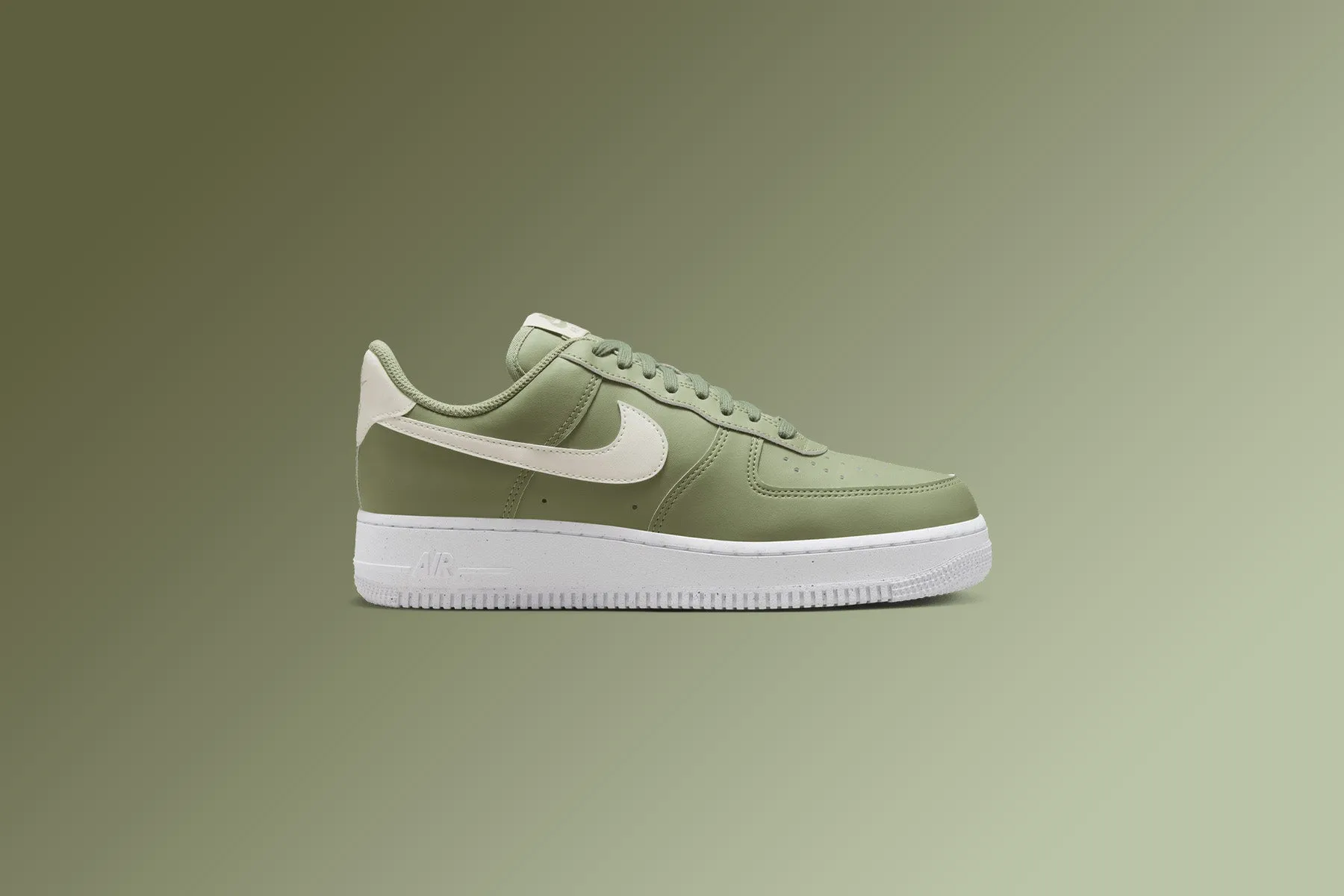 Women's Air Force 1 '07 Next Nature - Oil Green/Sea Glass/White